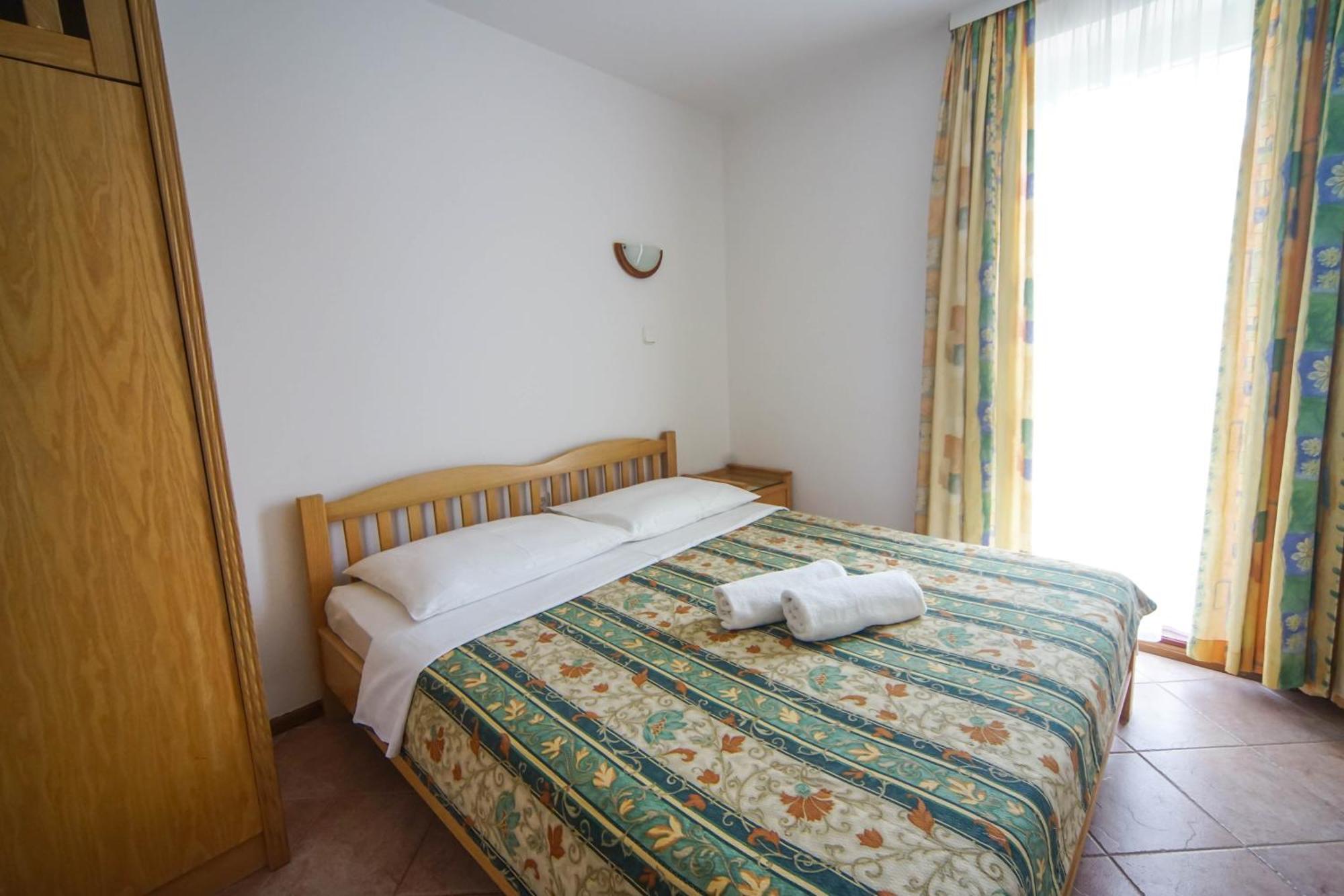 אומאג Apartments And Rooms Degra חדר תמונה