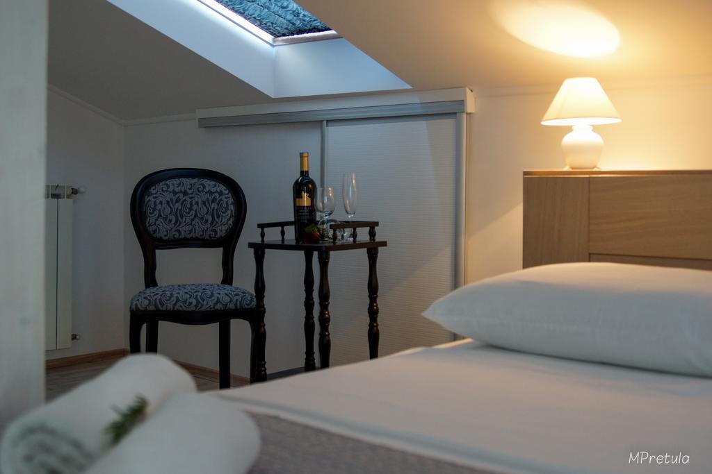 אומאג Apartments And Rooms Degra מראה חיצוני תמונה
